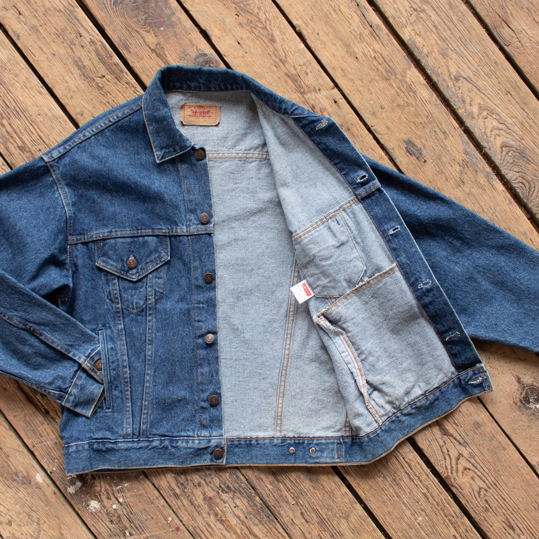 Vintage 1980s Levi's Denim Jacket with Hand Warmer Pockets Medium